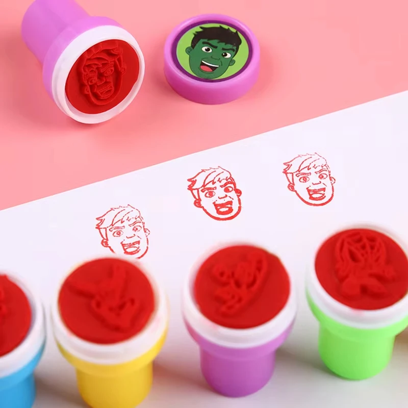 Stempel Spidey dan Teman-teman - Cosplay Prop Filler ulasan dan harga